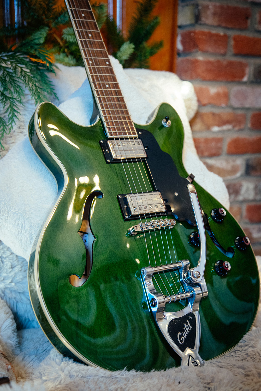 【ほぼ未使用】Guild STARFIRE I DC emerald green Guild Starfire I DC Electric Guitar - Emerald Green with